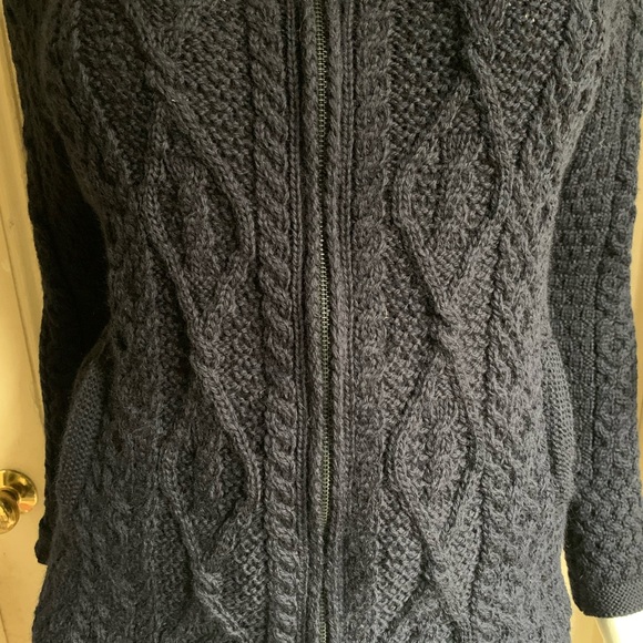 Women’s Ireland’s Eye hooded Irish sweater - Picture 2 of 5